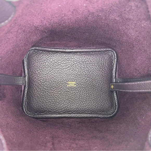 Hermes Plum Leather Picotin Tote with Gold Hardware - Picture 7 of 14